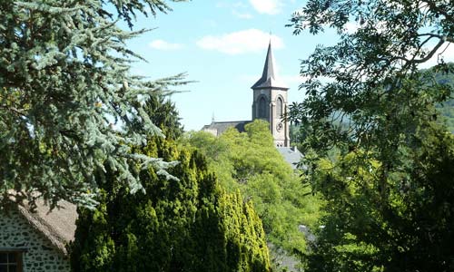 Basilique Notre-Dame  Orcival (Puy-de-Dme)