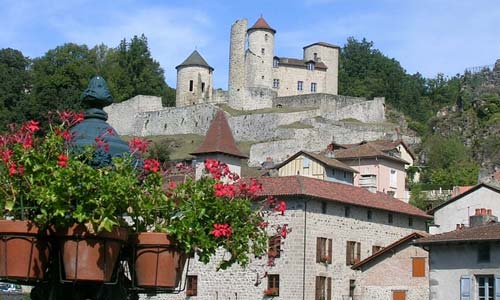 Château des Montal à Laroquebrou(Cantal)