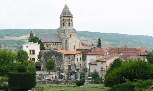 L'Église de Saint -Saturnin (Puy-de-Dôme)