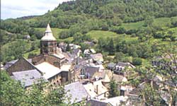 Orcival, station climatique d't et station verte (cliquez ici)