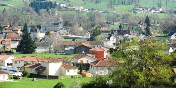 Saint-tienne de Maurs (Cantal)
