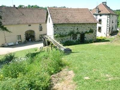 Le Moulin des Desniers  Charbonnires les Vieilles (Puy-de-Dme)