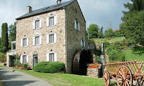 Le Moulin des Palles  Charbonnires-les-Vieilles (Puy-de-Dme)